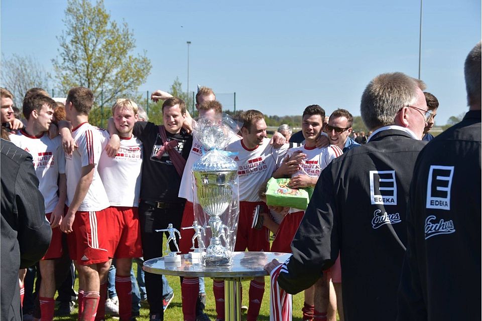Kreispokal-Sieger 2015/16: Deinster SV F: Wobser