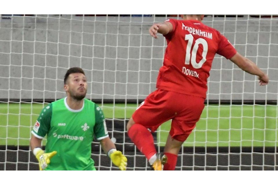 Nikola Dovedan erzielt das 1:0 für Heidenheim.  dpa