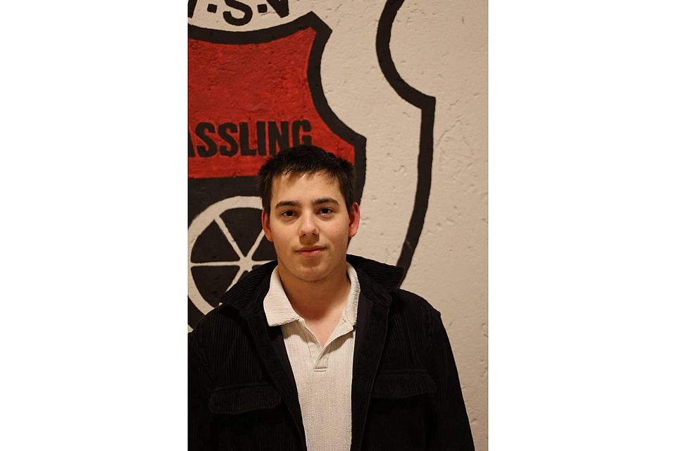 Levent Mela wurde reaktiviert und soll sich in der Vorbereitung einfinden. Levent Mela wurde reaktiviert und soll sich in der Vorbereitung einfinden.