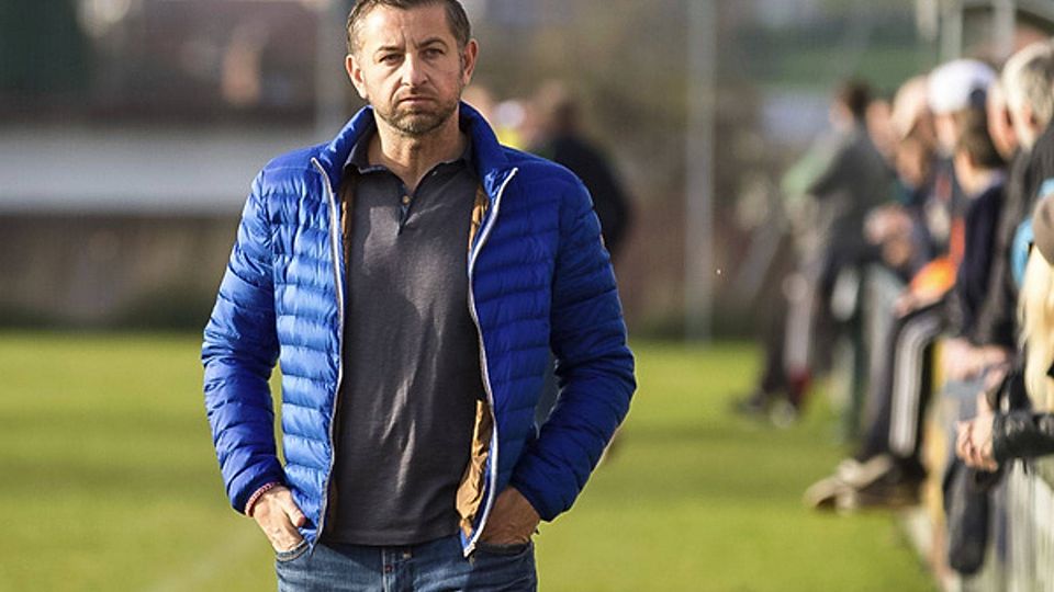 Michael Kolarsch verabschiedet sich beim FC Salzweg   Foto:Hönl