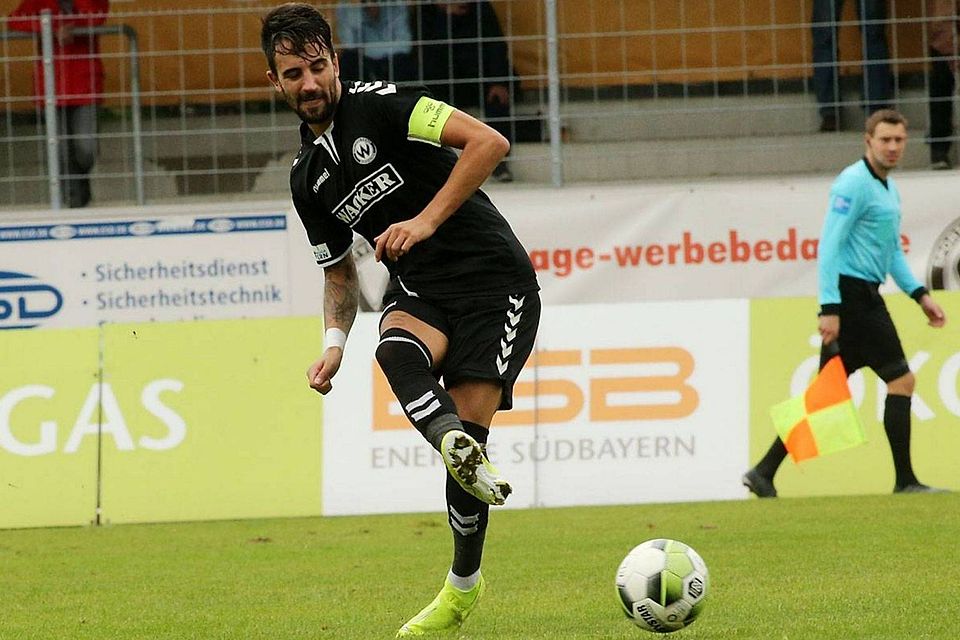 Kevin Hingerl bleibt dem SV Wacker auch in den näcshten beiden Spielzeiten erhalten. 