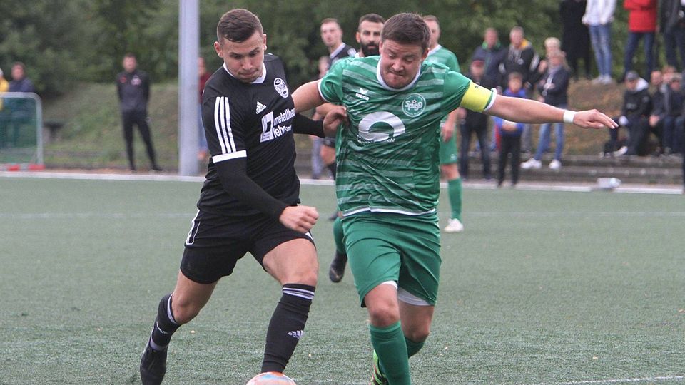 Joscha Marzi (links) wechselt von Bezirksliga-Meister Fontana Finthen zum FC Basara Mainz. 