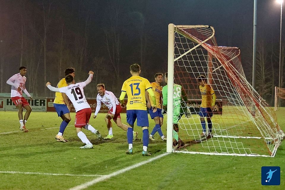 Die letzte Aktiom entschied die Partie zugunsten des TSV Landsberg, der sich zuvor an neun Pipinsriedern die Zähne ausbiss.