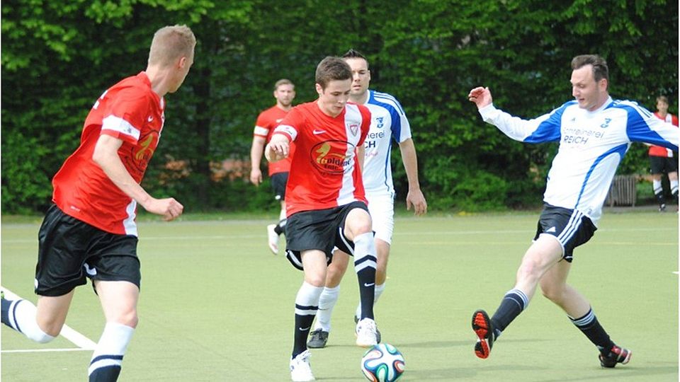 Die Bierdimpfl Ratisbona konnten sich beim 4:2-Sieg gegen Catenaccio etwas Luft im Abstiegskampf verschaffen. F: Brandt