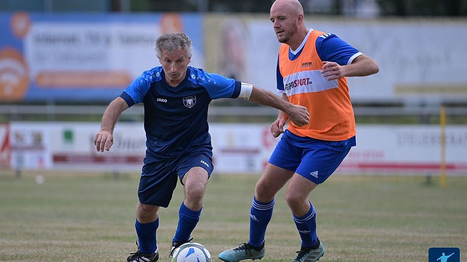 Die Senioren zeigten in Wenzenbach, was sie am Ball noch draufhaben.