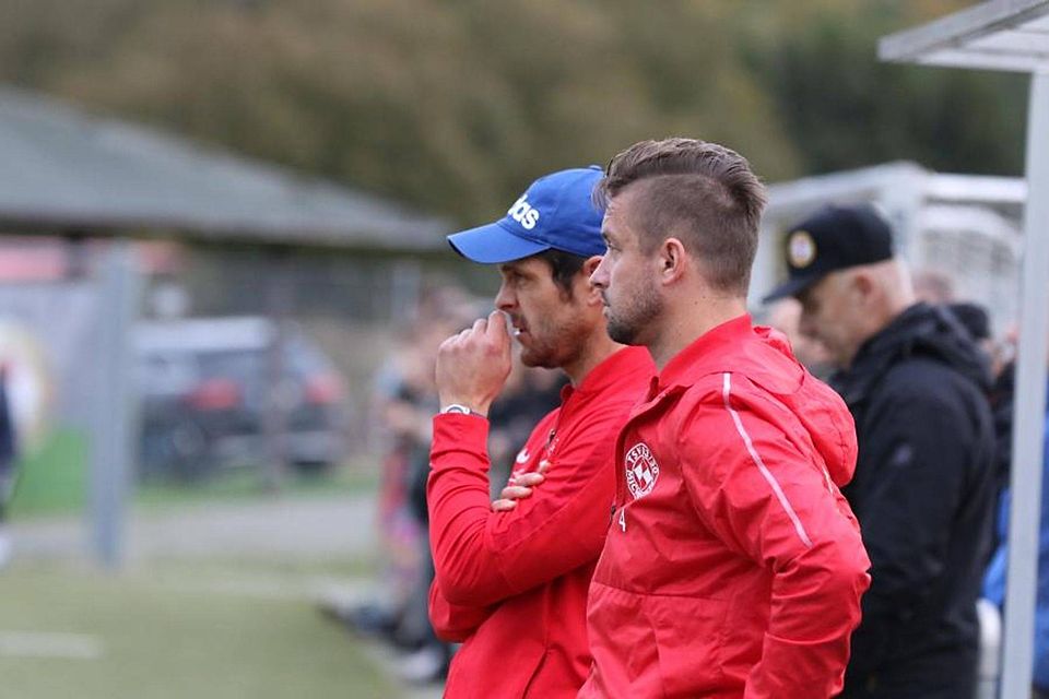 Die beiden „Väter“ des Erfolgs: Kai Ranke (l.) und Christoph Weidenhausen, Trainerduo des TSV Michelbach. 	Foto: Jens Schmidt