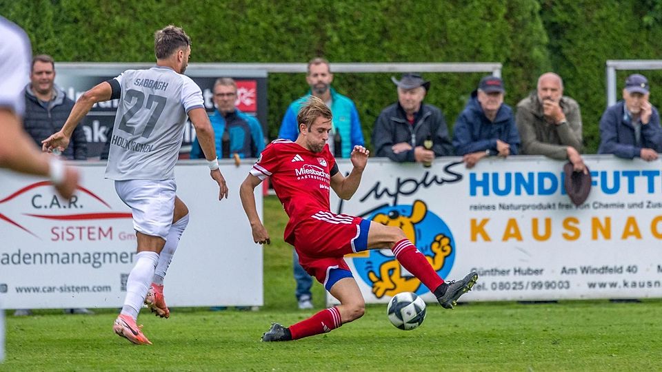 Wieder aufstehen will der SV Miesbach nach dem Derby gegen Holzkirchen beim Heimspiel gegen den Tabellenletzten.