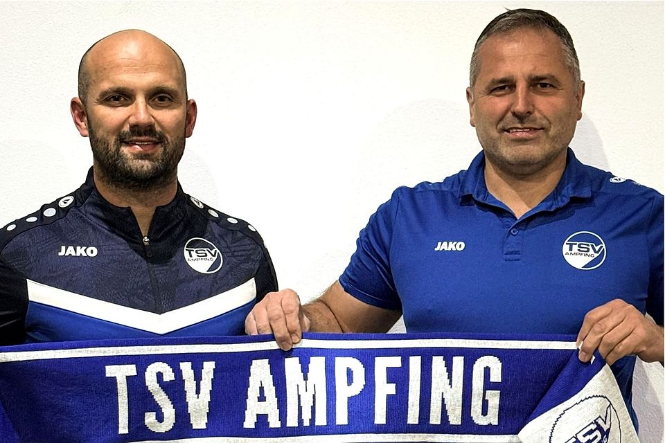 Der neue Trainer Slaven Jokic und Abteilungsleiter Uwe Dragosin.