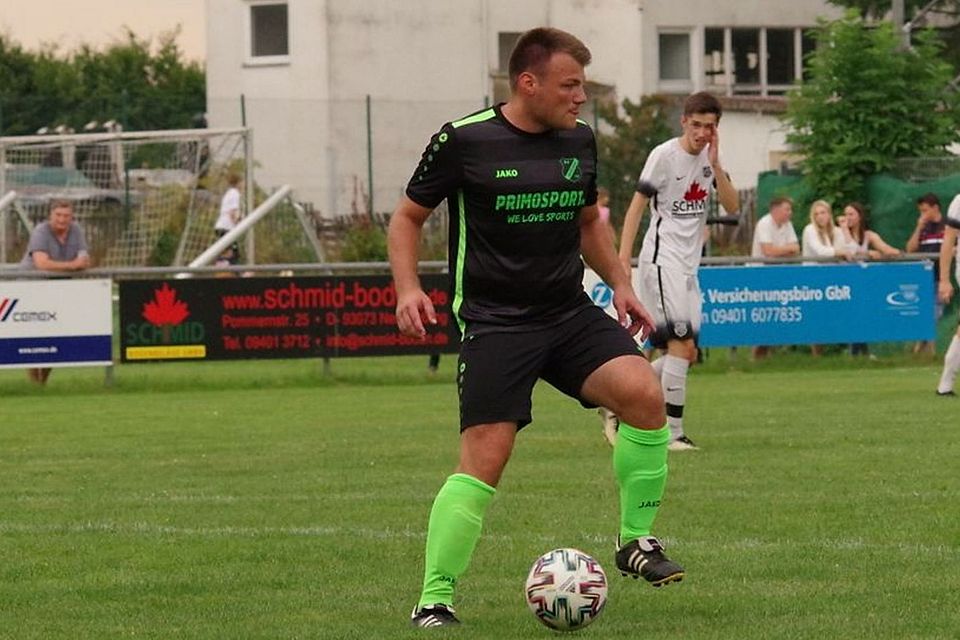 Spielertrainer Florian Wagner möchte den SV Sarching zum Liga-Verbleib führen.