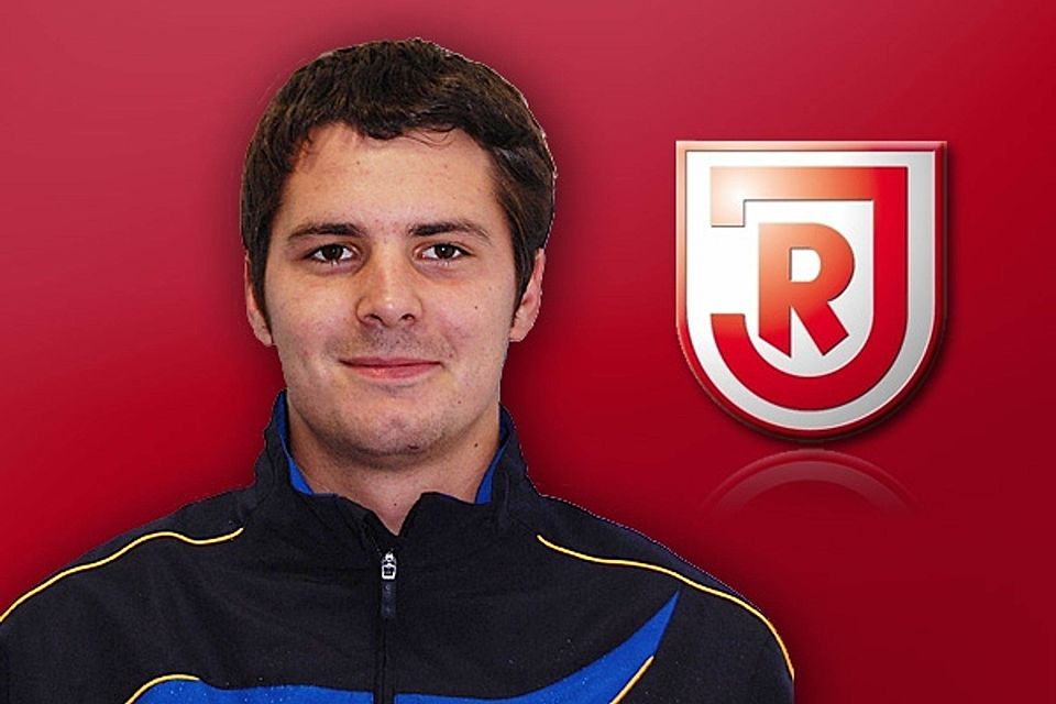 Nicolas Görtler will den Schritt zum Drittligisten Jahn Regensburg wagen. Montage: Wagner Nicolas Görtler will den Schritt zum Drittligisten Jahn Regensburg wagen. Montage: Wagner