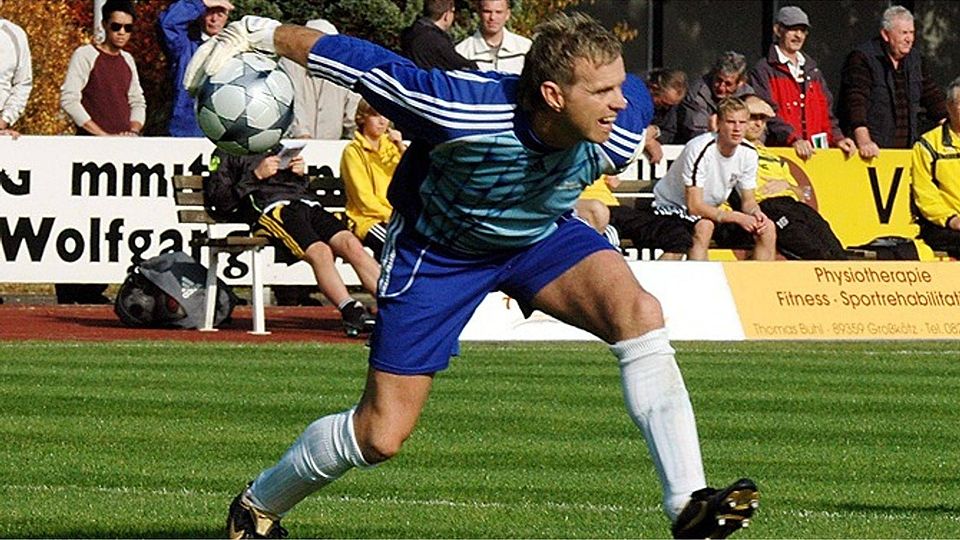Als aktiver Keeper traf Guido Martin schon auf den FC Gundelfingen, ab sofort trainiert er die Torhüter des Bayernliga-Absteigers.   F.: Walter Brugger