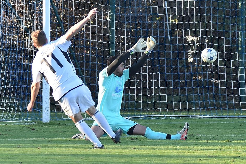 Manuel Milde vom FC Aich trifft in der Kreisliga gegen den VfL Denklingen