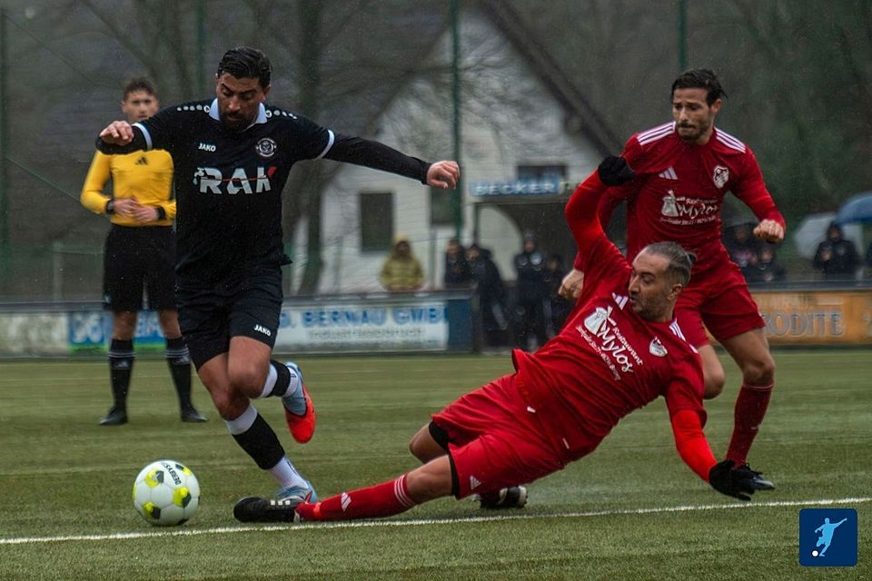 Hirschkamp erobert die Tabellenspitze
