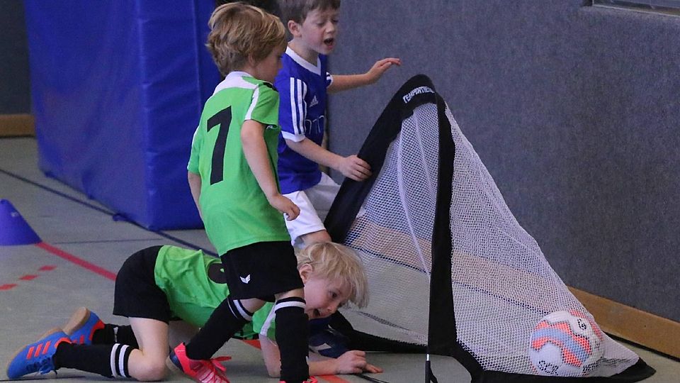 Die neuen Spielformen sollen allen auf dem Platz so häufig wie möglich die Chance geben, den Ball selbst am Fuß zu haben. Ronny Zimmermann DFB-Vizepräsident für Kinder- und Jugendfußball.