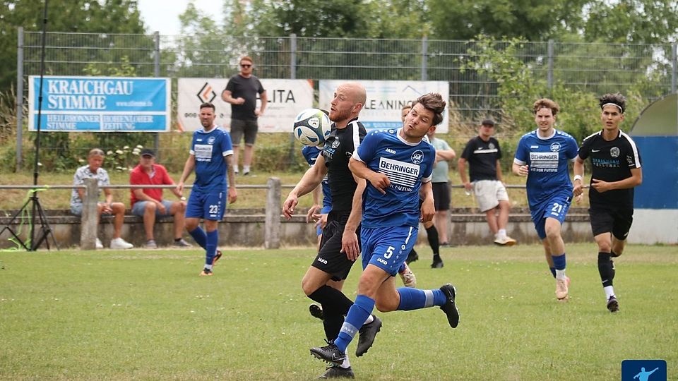 Die Kirchardter (blau) haben sich am ersten Spieltag als durchesetzungsstark erwiesen. Jetzt müssen sie nach St.Leon