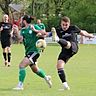 Manuel Reinl (re.) soll als spielender Co-Trainer beim Klassenerhalt der SG Hartkirchen/Pocking helfen.