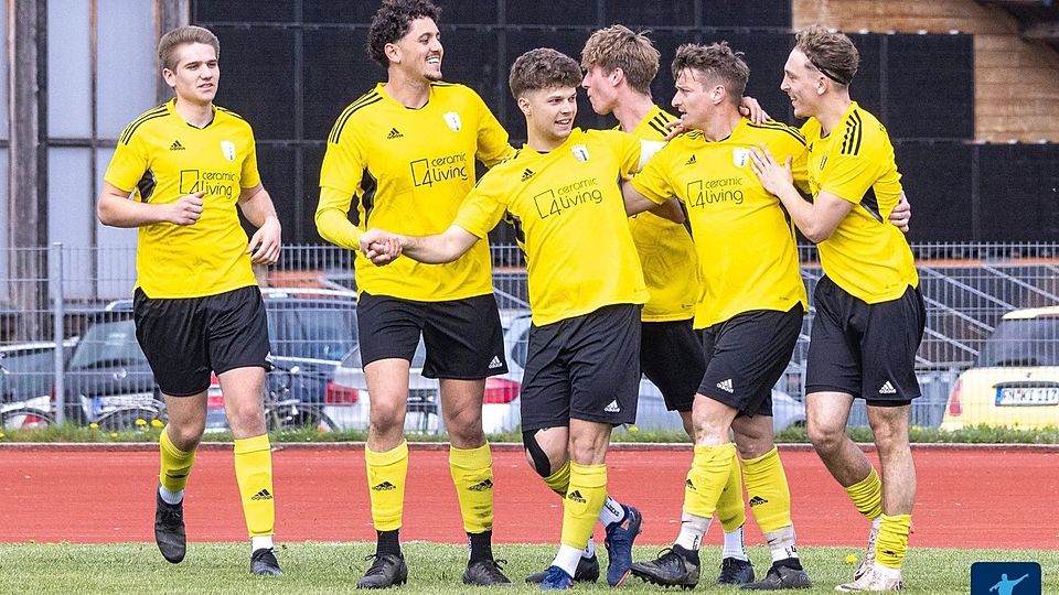 Einen überraschenden Sieg beim Spitzenreiter FC Heimertingen durften die Kicker des TSV Ottobeuren bejubeln.