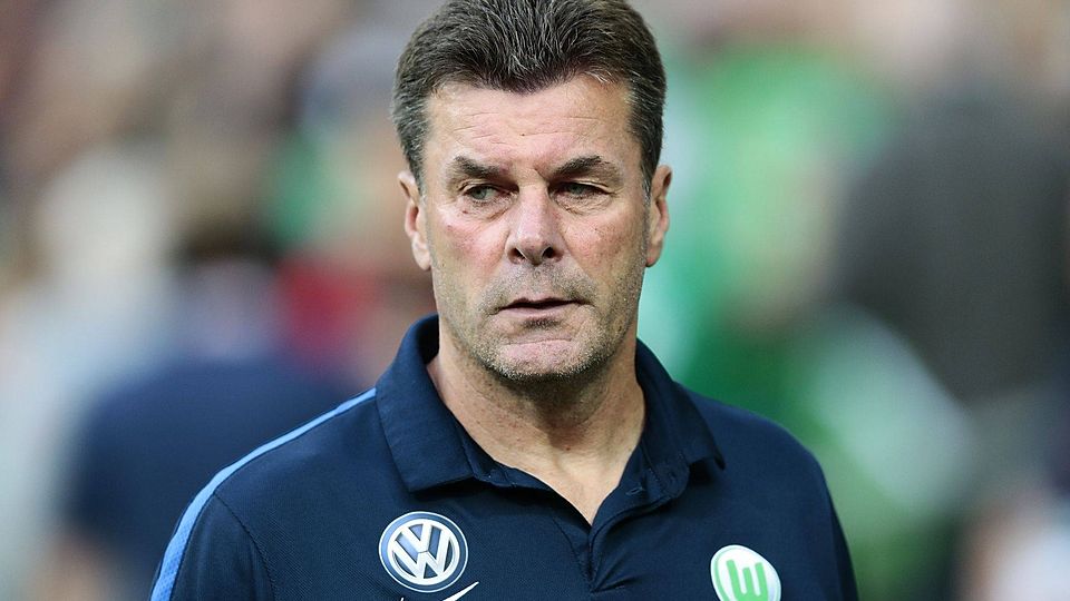 Der VfL Wolfsburg und Cheftrainer Dieter Hecking beenden Zusammenarbeit. Foto: Getty Images