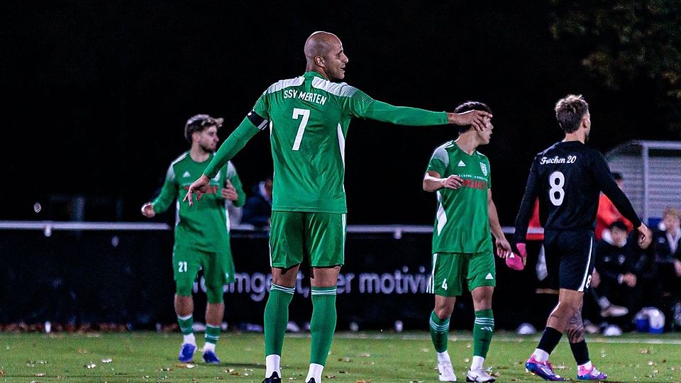Jerome Propheter (7) musste zur Pause verletzt ausgewechselt werden.