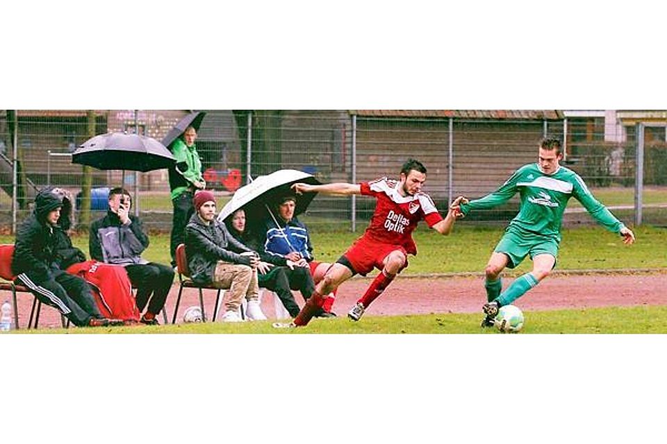 Viel Regen und fünf Tore erlebten die Zuschauer am Sonntag beim 5:0-Heimsieg des TuS Bloherfelde gegen den VfL III. Oliver Perkuhn
