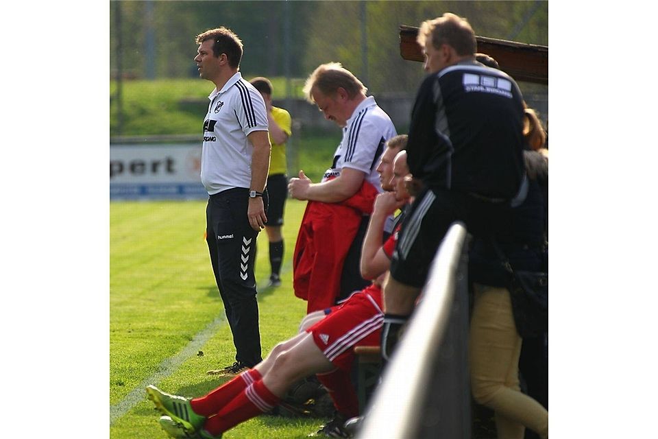 Wieder bessere Zukunftsaussichten für FC-Coach Gerhard Peintinger