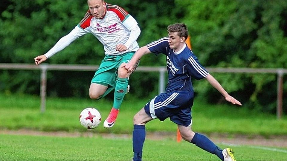 Zuletzt holte Jörn-Cedric Kuczynski (r.) mit dem Team Förde den ersten Sieg, während Schwansens Tim Rose erste Punkte abgab.dve