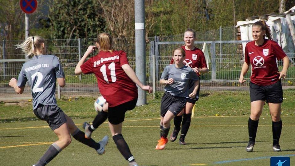 Die Spielerinnen des SV Heilbronn am Leinbach (graue Trikots) müssen im Achtelfinale auswärts ran. 
