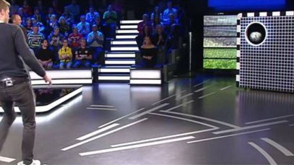 Volltreffer: Sebastian Plog glänzte an der Torwand und traf viermal. Thorsten Tönnies (kleines Bild) will nachziehen. Fernsehbild ZDF/VfB