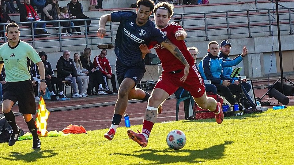 Der Siegburger SV und der SV Bergisch Gladbach sind beide im Rennen um die Meisterschaft.