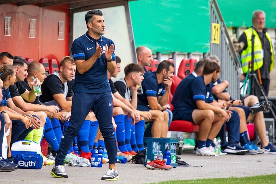 Warnt vor der Premiere gegen Auersmacher: TSV-Trainer  Aydin Ay.