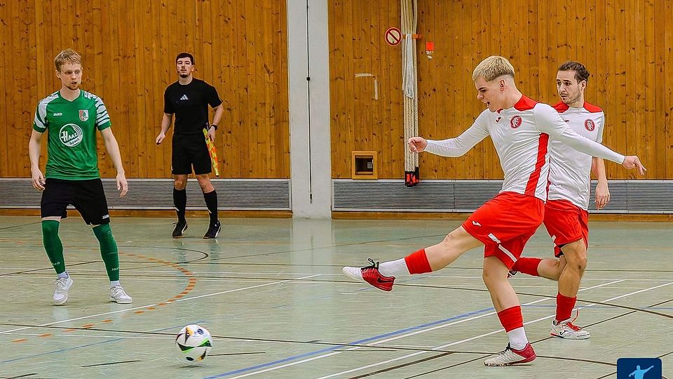 Adrian Bytyqi (zweiter von r.) steuerte 6 Tore zum Sieg bei