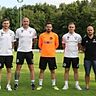 v.l.: FCM-Spielertrainer Dennis Bauer, Torwarttrainer Michael Müller, Stefan Schmid, Co-Trainer Jonas Schick, Vorstand Markus Stanglmair