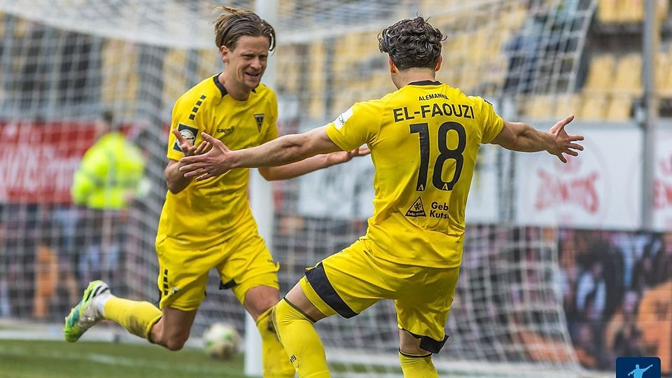 Bahn (li.) erzielte den goldenen Treffer für die Alemannia. 