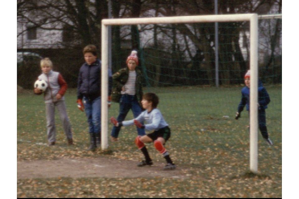 Stefan Erl im Jahre 1985 im Tor des TSV Baar bei Reichertshofen - damals war der Fußball noch nicht so kompliziert.