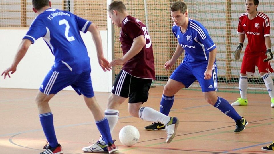 F: Bernhard Enzesberger