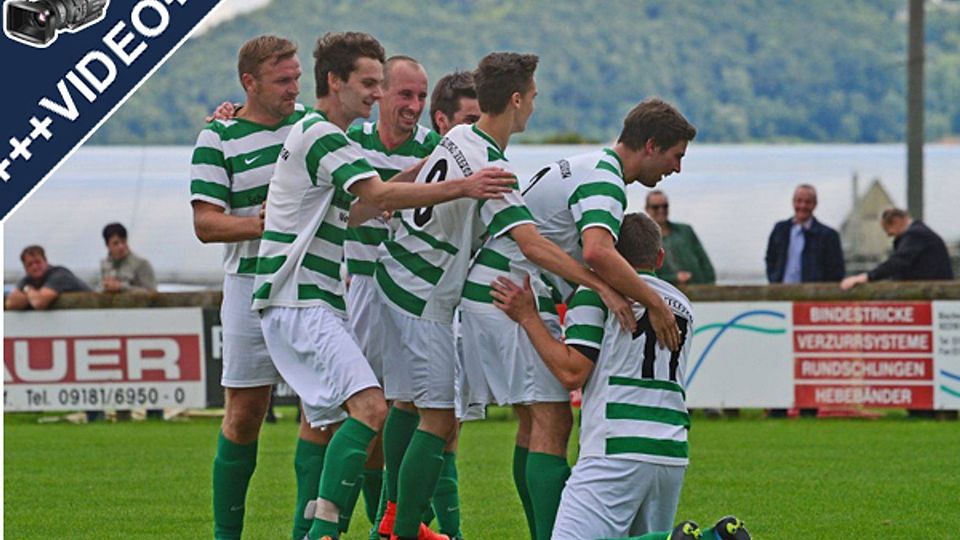 Pölling bejubelt den Sieg über den FC Holheim. F: Günter DistlerPölling bejubelt den Sieg über den FC Holheim. F: Günter Distler