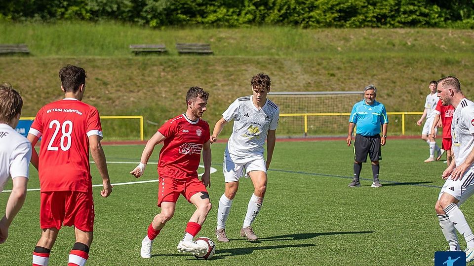 Winkel dreht einen 0:2 Rückstand und bekommt spät den Ausgleich. Neuhof unterliegt einer starken Geisenheimer Mannschaft.