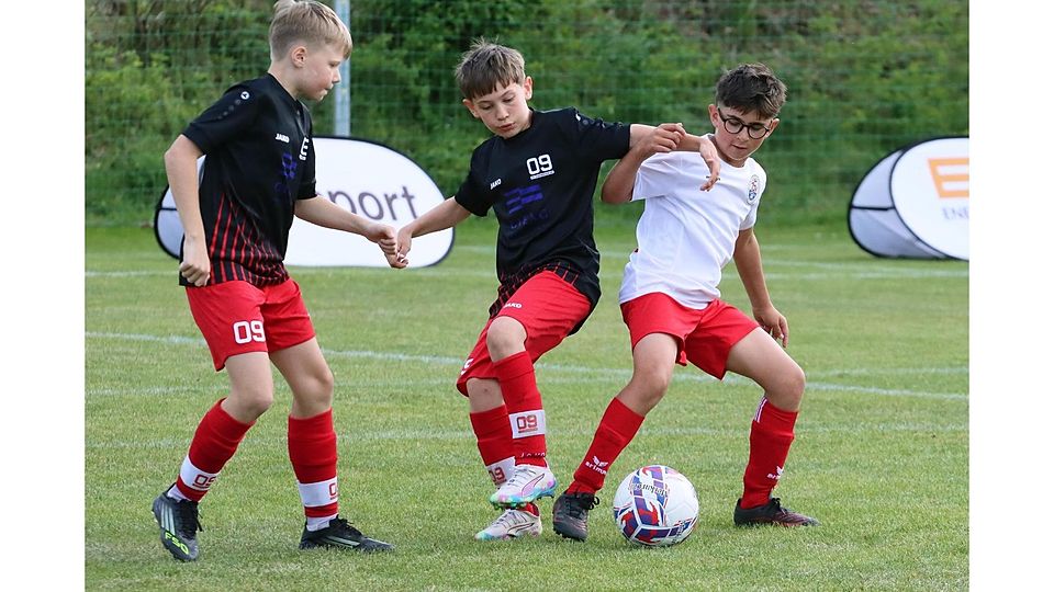 Im Endspiel des Kreisfinales trafen die FT Starnberg 09 und der TSV Gilching-Argelsried aufeinander (3:1 für Gilching). Am Wochenende wollen sie in unterschiedlichen Bezirksfinals ins große Finale des Merkur CUP einziehen.