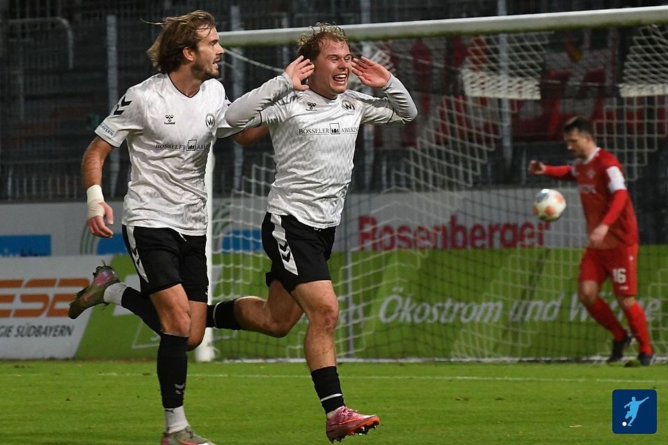 Tom Sanne (Mitte) brachte den SV Wacker mit 1:0 in Führung, am Ende reichte es gegen die Kickers aber nicht zum Sieg. Tom Sanne (Mitte) brachte den SV Wacker mit 1:0 in Führung, am Ende reichte es gegen die Kickers aber nicht zum Sieg.