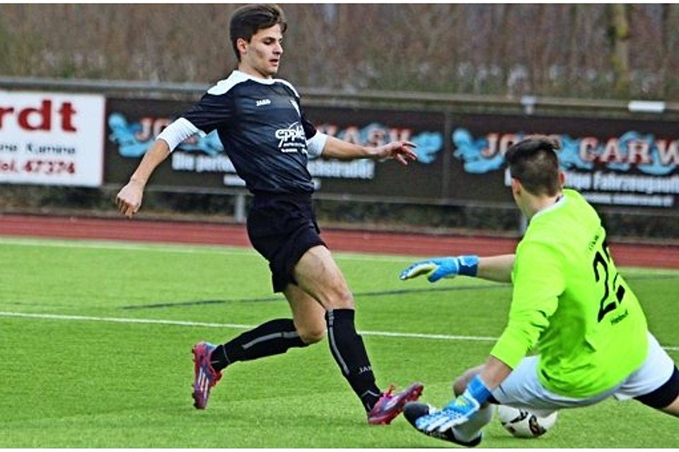 Dreierpack für die SKV Rutesheim: Ayhan Erkilic (links) Foto: Andreas Gorr