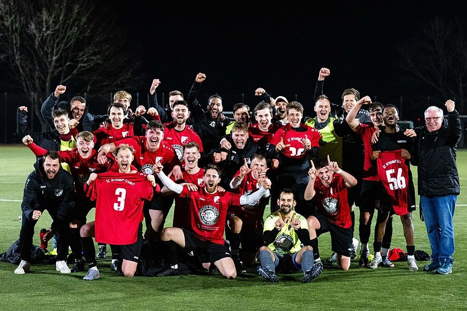 Die Freude über den Pokalsieg war beim SC Altendorf-Ersdorf riesig!