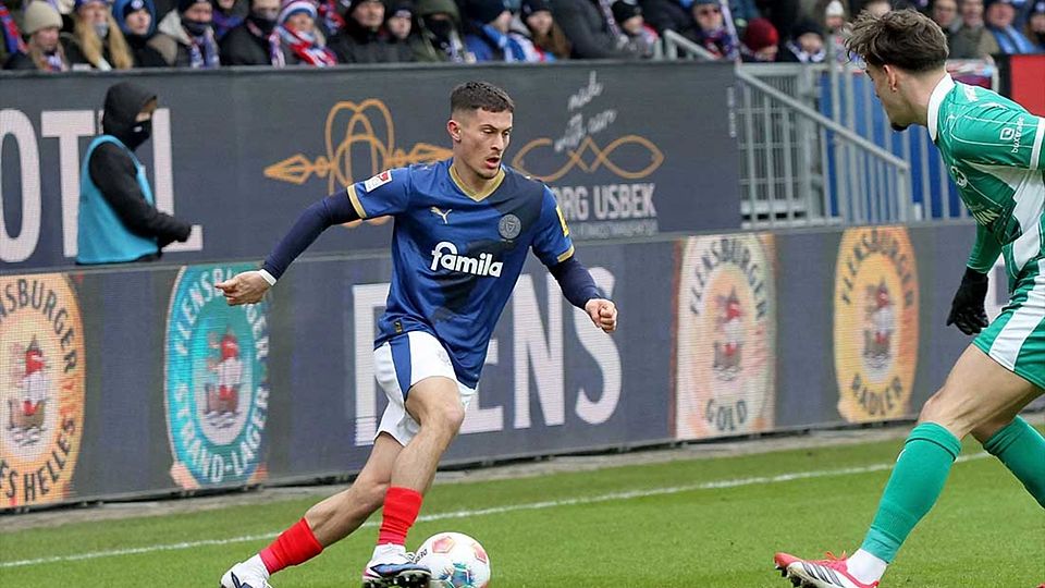 Adrian Kapralik (Holstein Kiel) vergab die Möglichkeit auf das 1:0.