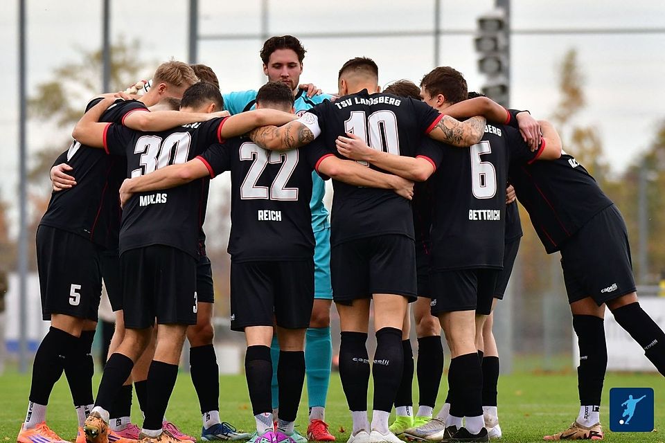Zurück in den Liga-Alltag. Für den TSV Landsberg steht gleich das Top-Spiel gegen den FC Deisenhofen an. Zurück in den Liga-Alltag. Für den TSV Landsberg steht gleich das Top-Spiel gegen den FC Deisenhofen an.