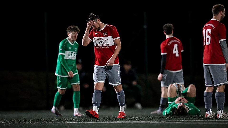 Spielertrainer Martin Hennebach - Fußball - Kreisliga 1 - Saison 2025/26 - TSV Murnau - FC Wildsteig/Rottenbuch - 15. November 2025 - Foto: Andreas Mayr