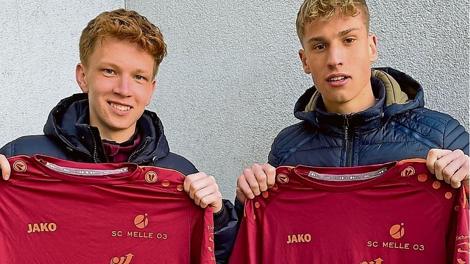 Die Youngster Tom Wedegärtner (l.) und Mika Winkel gehören ab Sommer zum Kader des Landesligisten SC Melle.
