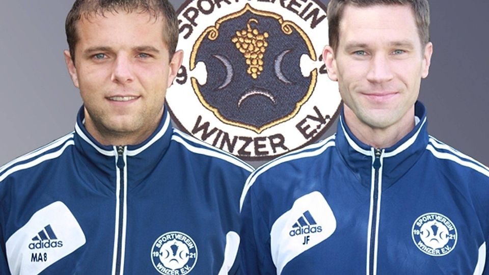 Matthias Alfery (links) und Jürgen Fellberg bleiben ein weiteres Jahr Spielertrainerduo beim SV Winzer. Montage: Santner