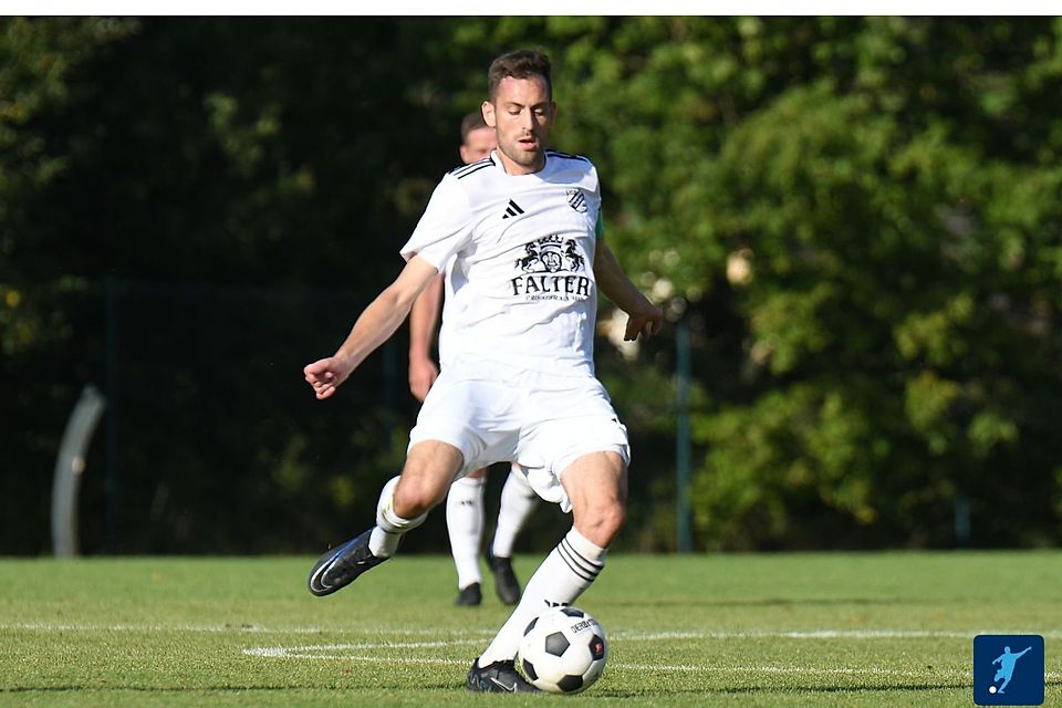 Stefan Wittenzellner ist ein Synonym für Vereinstreue und bedingungslosen Einsatz Stefan Wittenzellner ist ein Synonym für Vereinstreue und bedingungslosen Einsatz