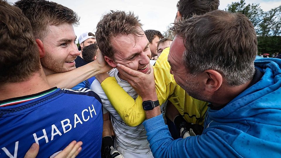 Tobias Fröhlich wurde beim ASV Habach in der letzten Relegation zum Helden. Der Keeper verwandelte den entscheidenden Elfmeter zum 12:9 selbst. (Archivfoto)