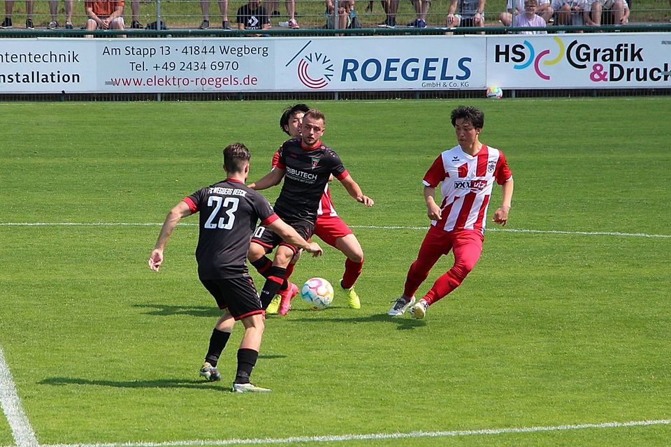 Im Saisonfinale war der FC Beeck gegen Hennef chancenlos.