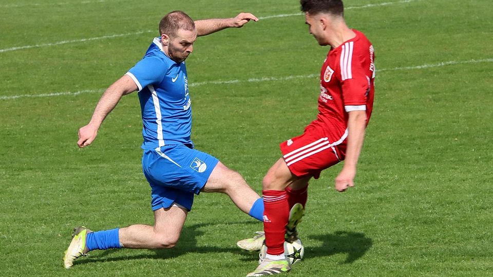Tabellenführer SV Kranzberg und Verfolger TSV Allershausen